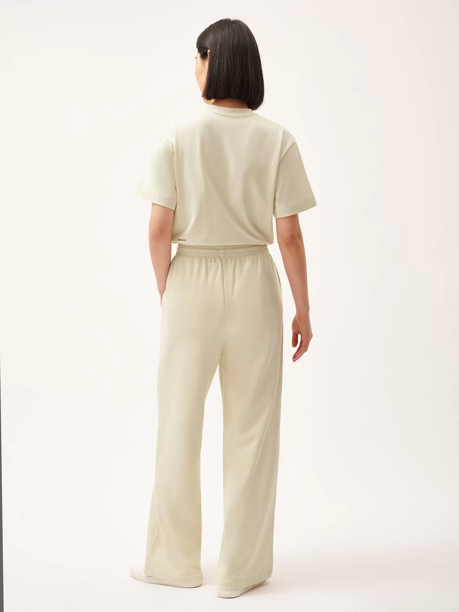 365 Midweight T-shirt and Track Pant Bundle—Travertine Beige