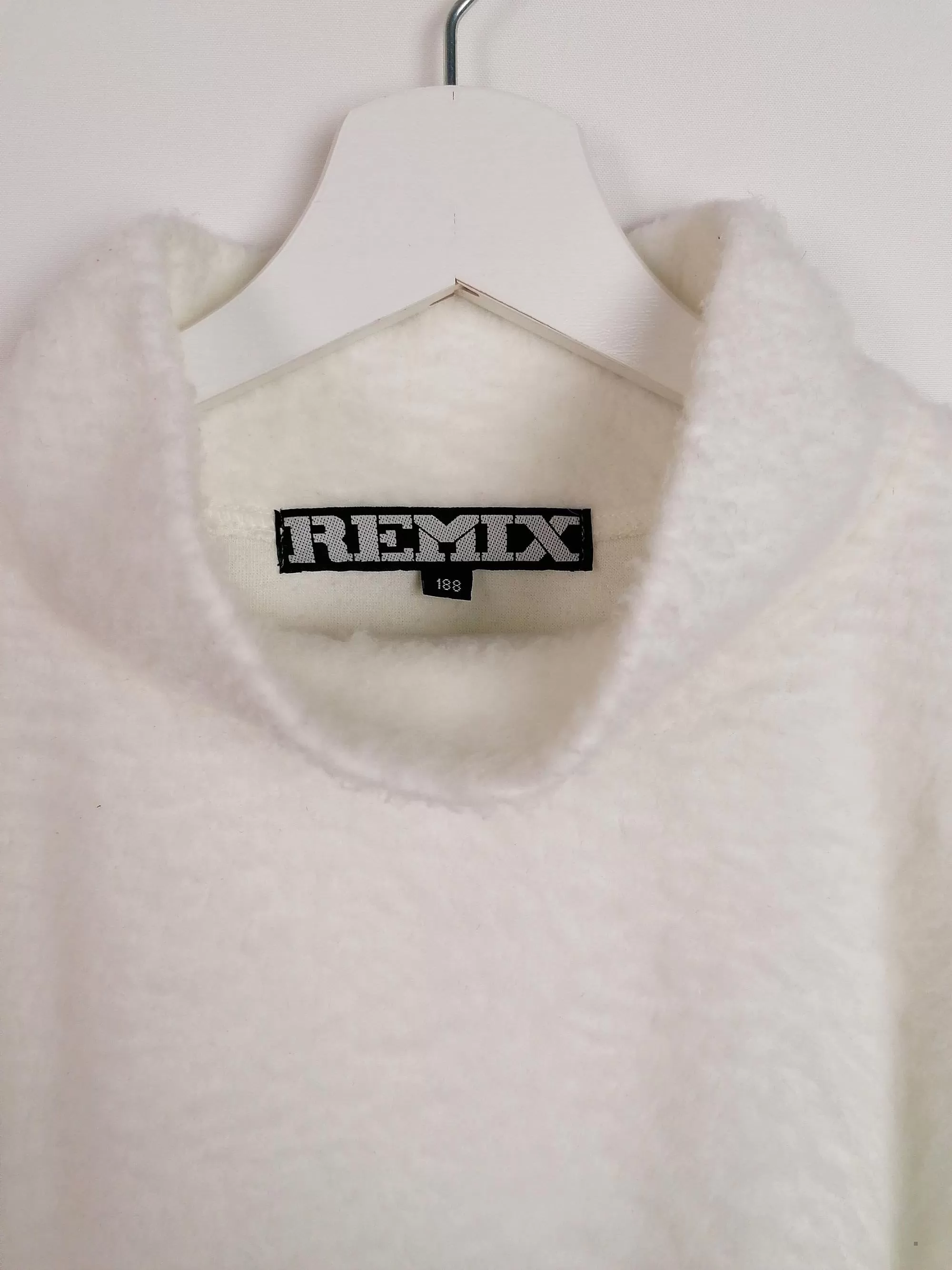 90's REMIX Fleece - size L-XL