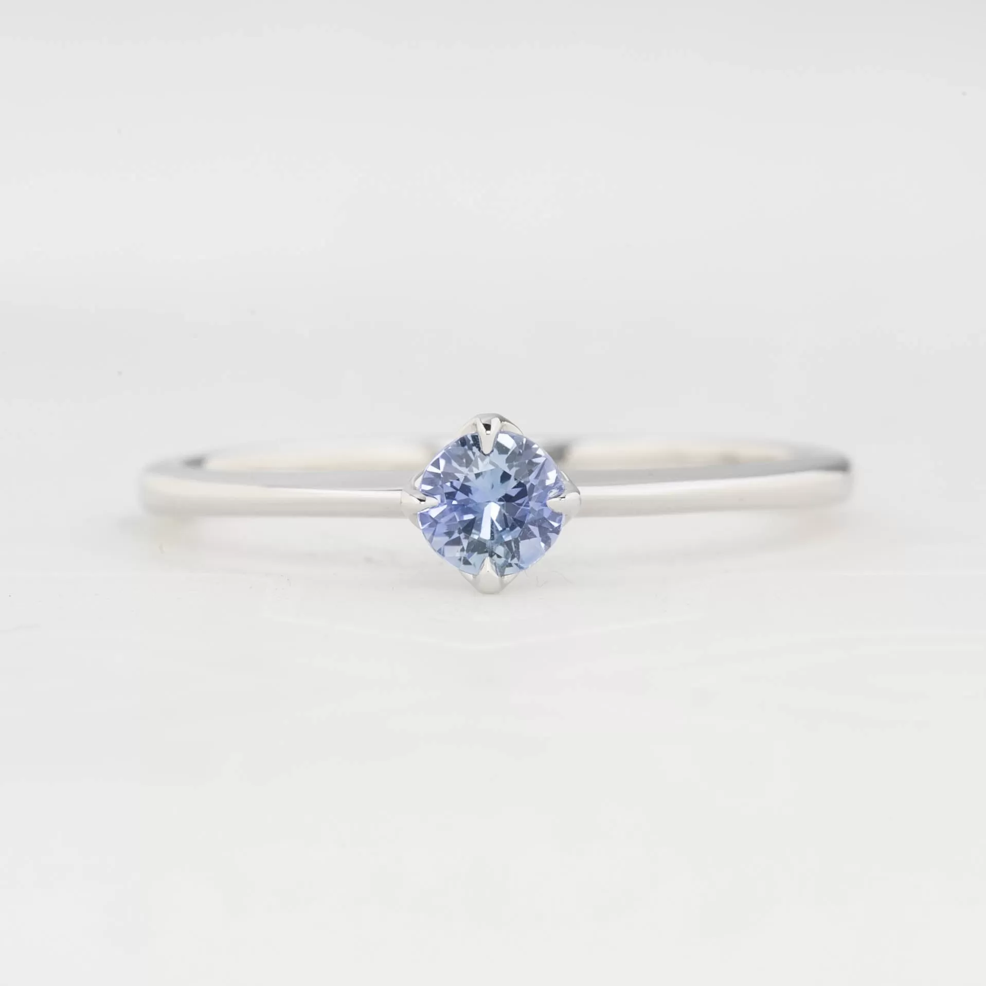 Alice Ring 4mm 0.30ct Blue Ceylon Sapphire, 14k White Gold