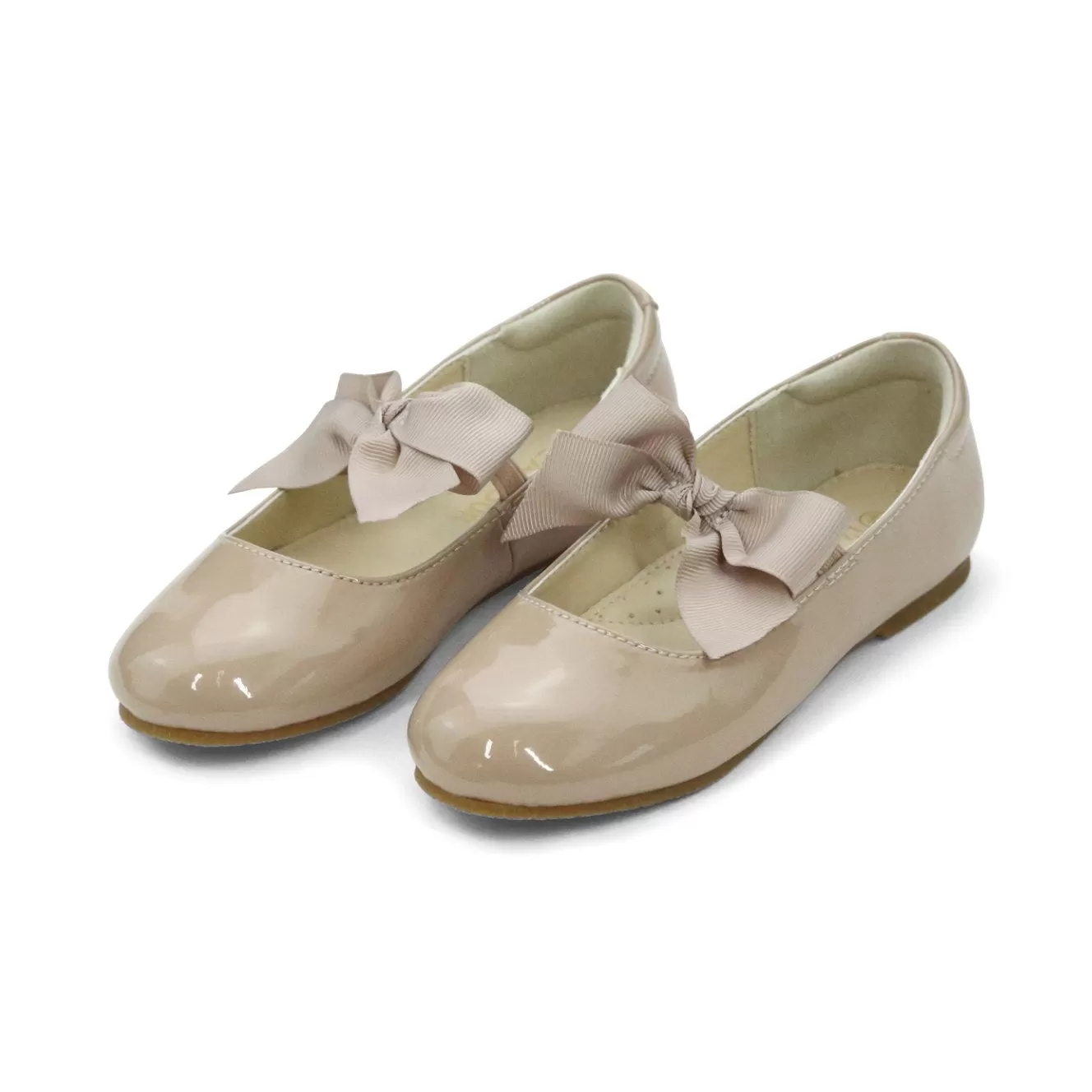 Amelia Bow Flat