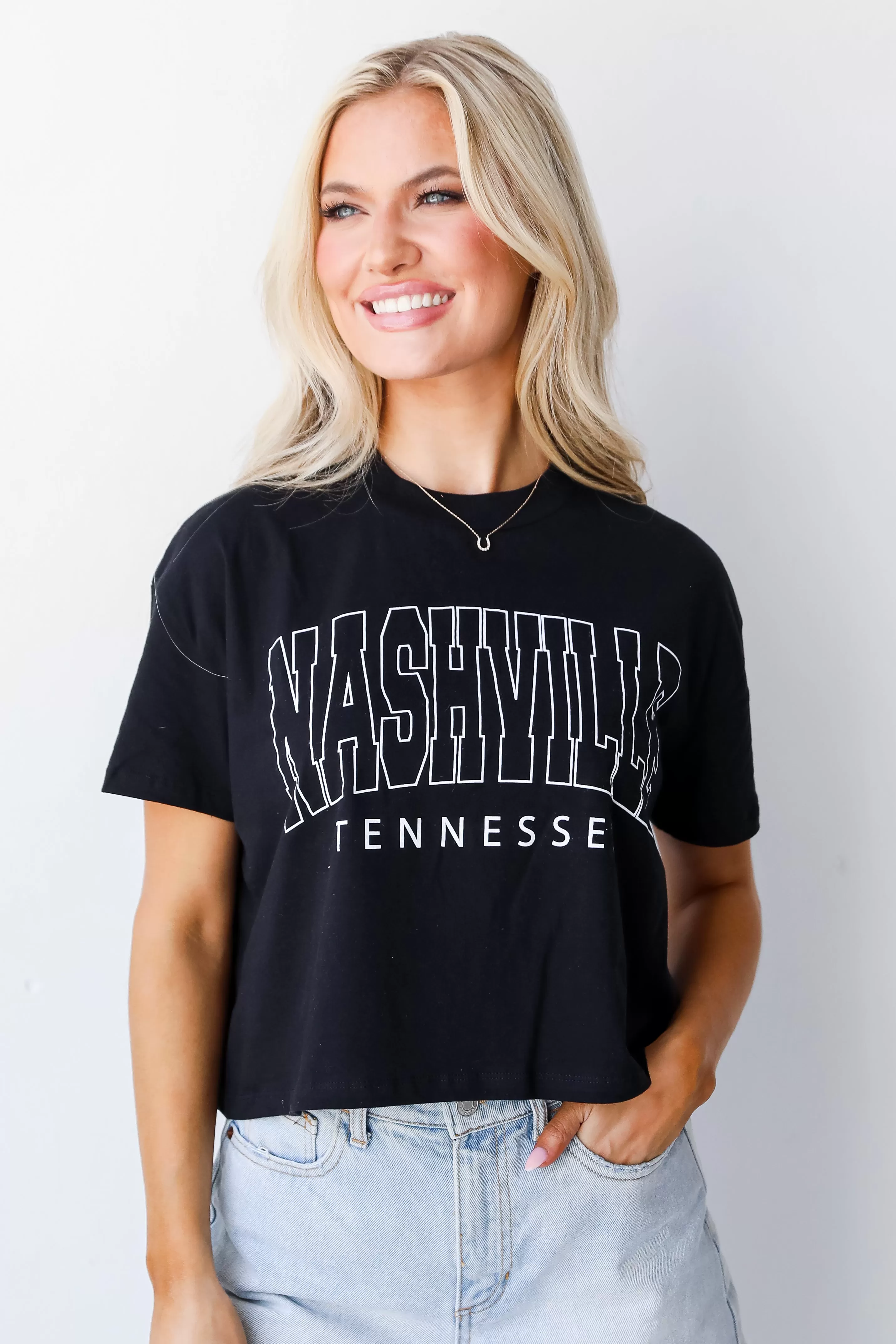 Black Nashville Tennessee Cropped Tee