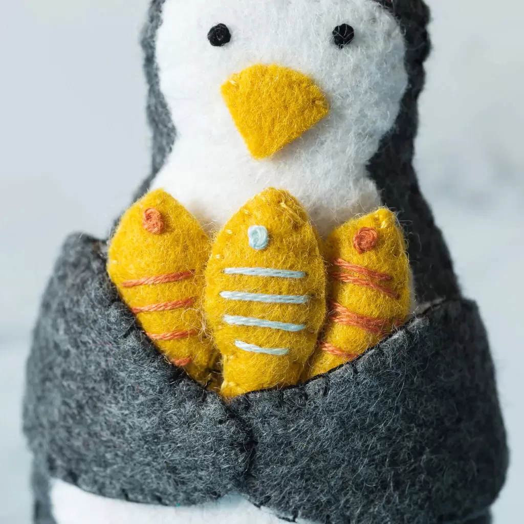 Corinne Lapierre - Felt Craft Mini Kit Penguin