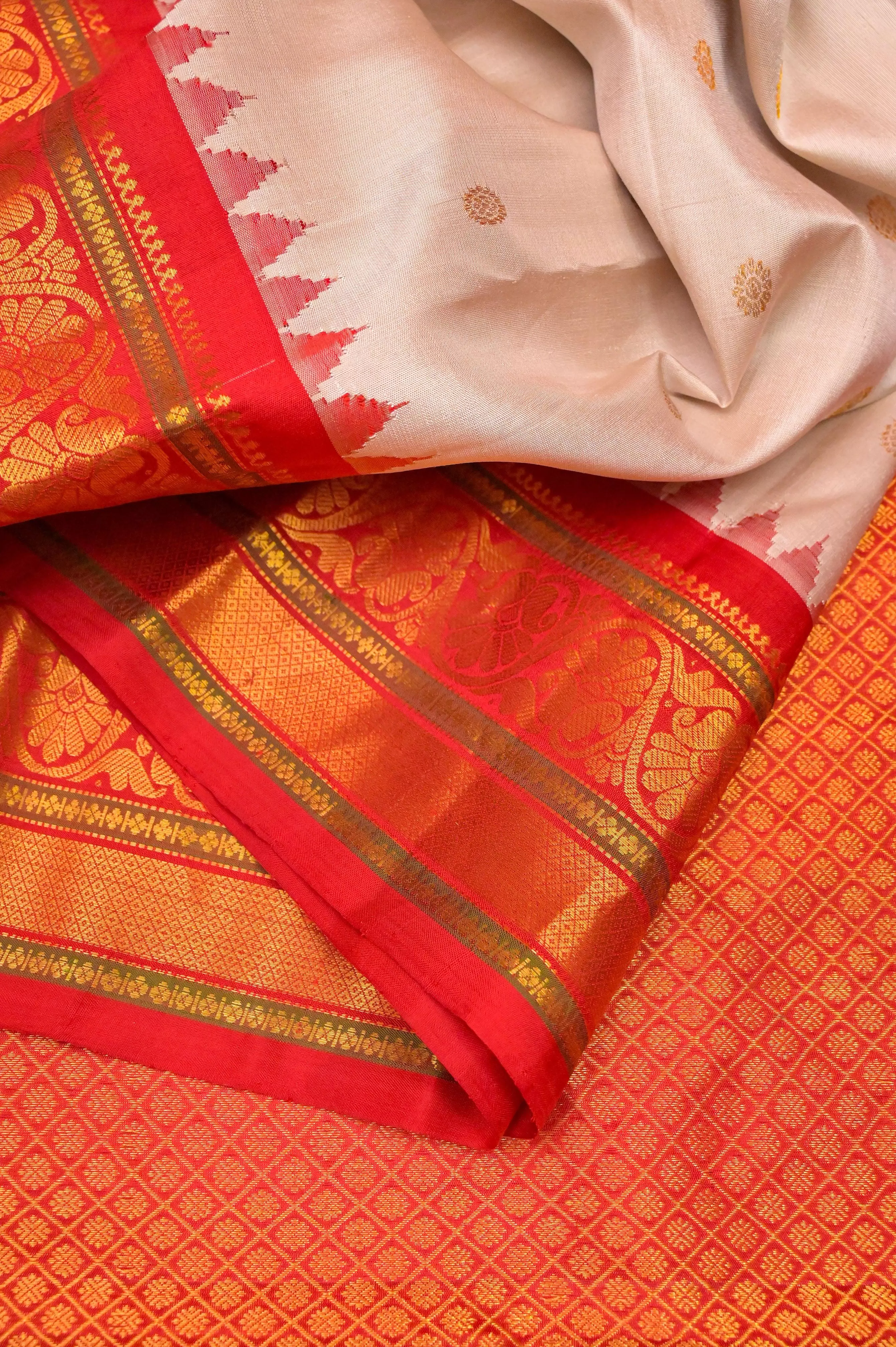 Cream Offwhite Color Pure Gadwal Silk Saree with Temple Border