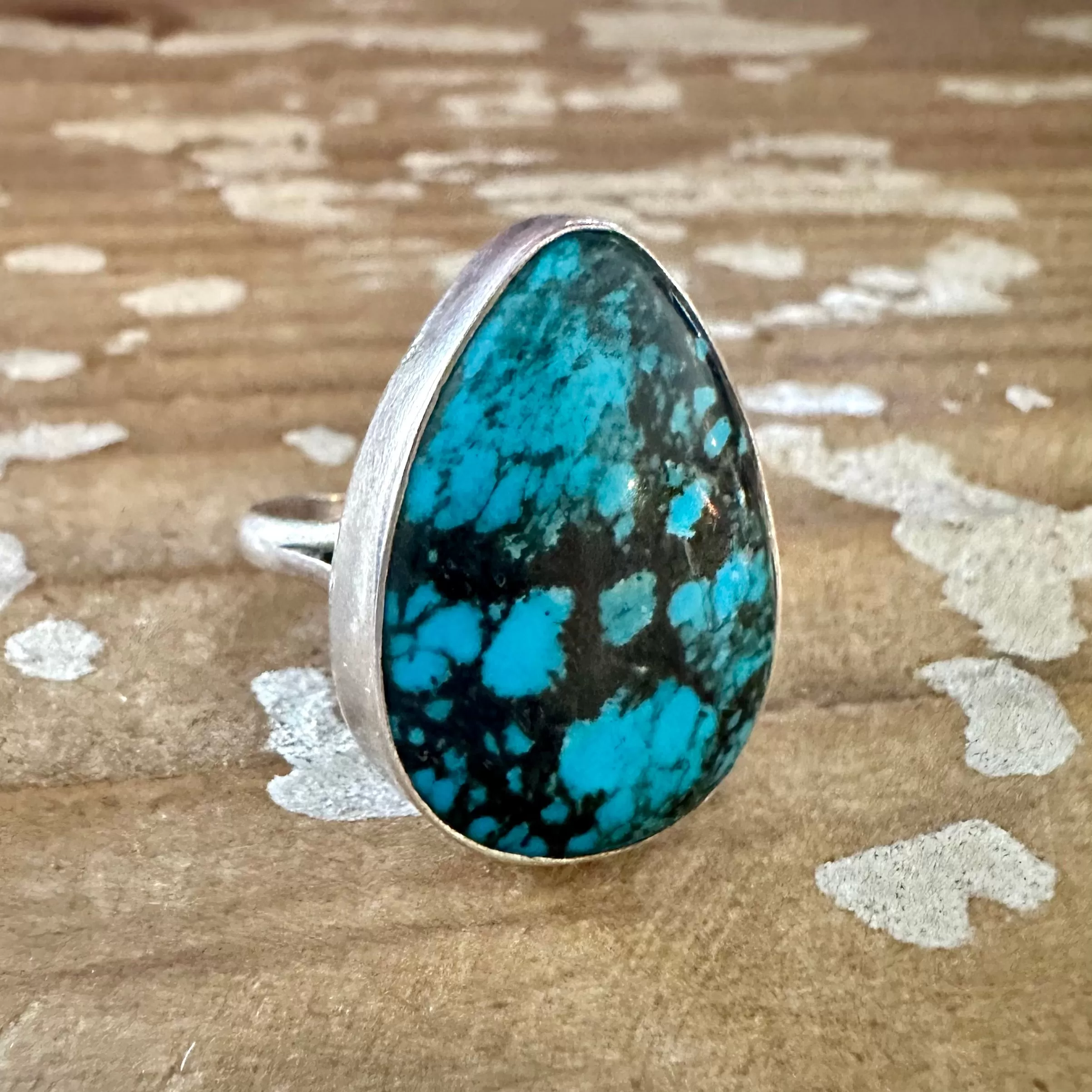 CRIES IN TURQUOISE Large Sterling Silver & Turquoise Ring  Size 6 1/2