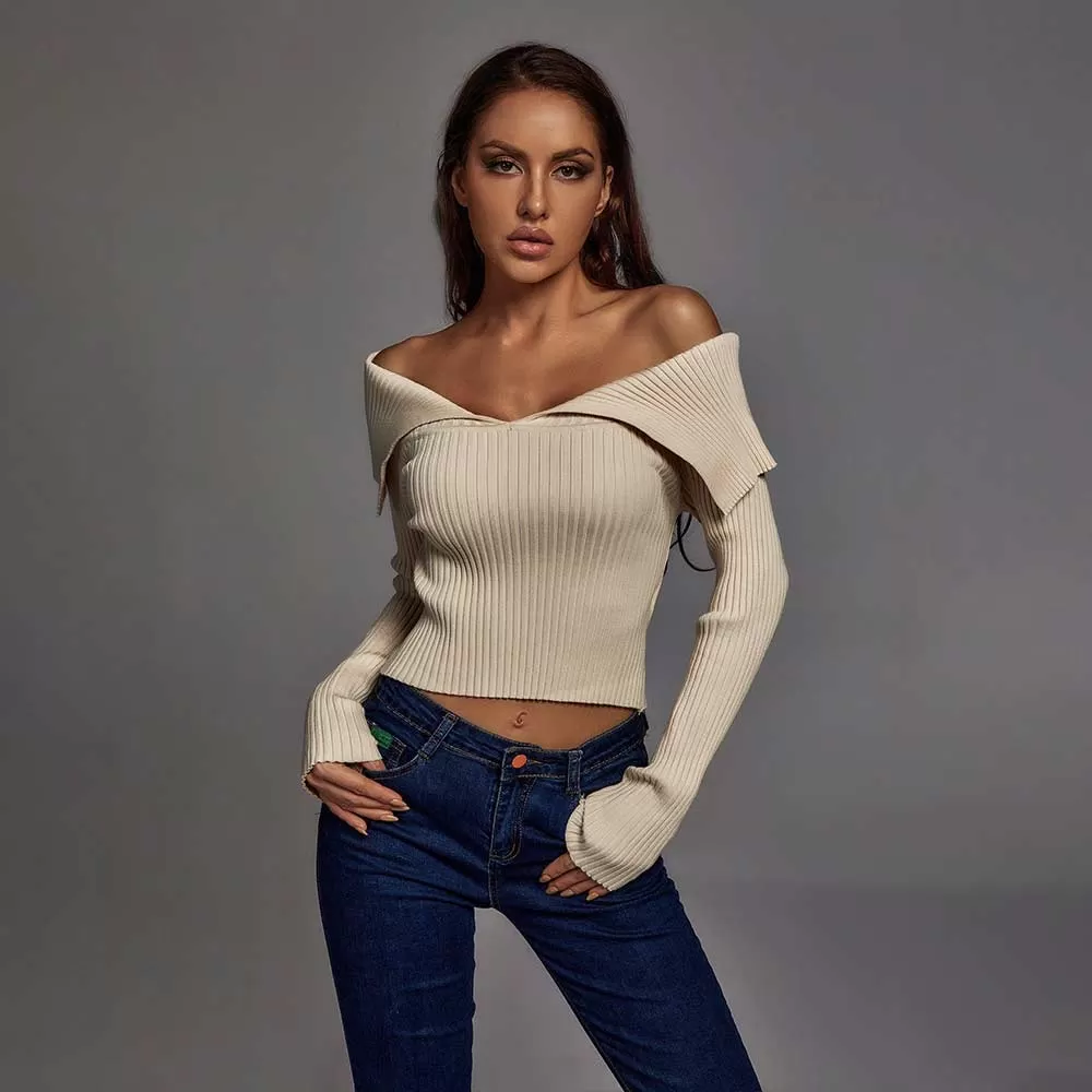 Exposed Shoulders Knitted Crop Sweater