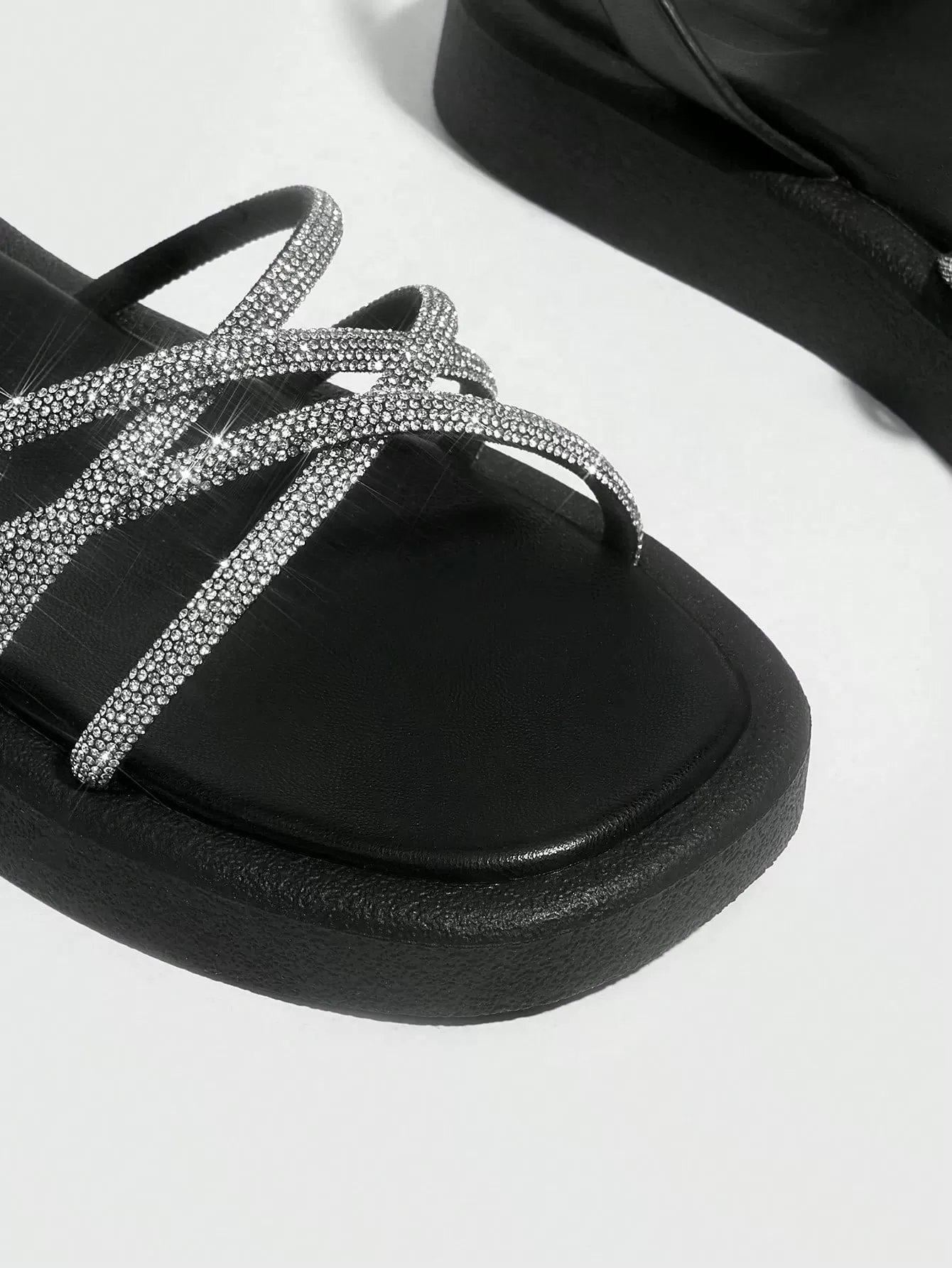 Fashionable Black Rhinestone Decor Ankle Strap Comfortable Thick Sole Flat Sandals For Women