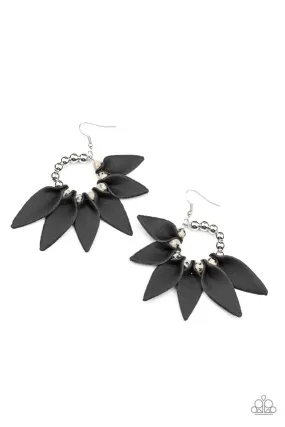 Flower Child Fever Black-Earrings