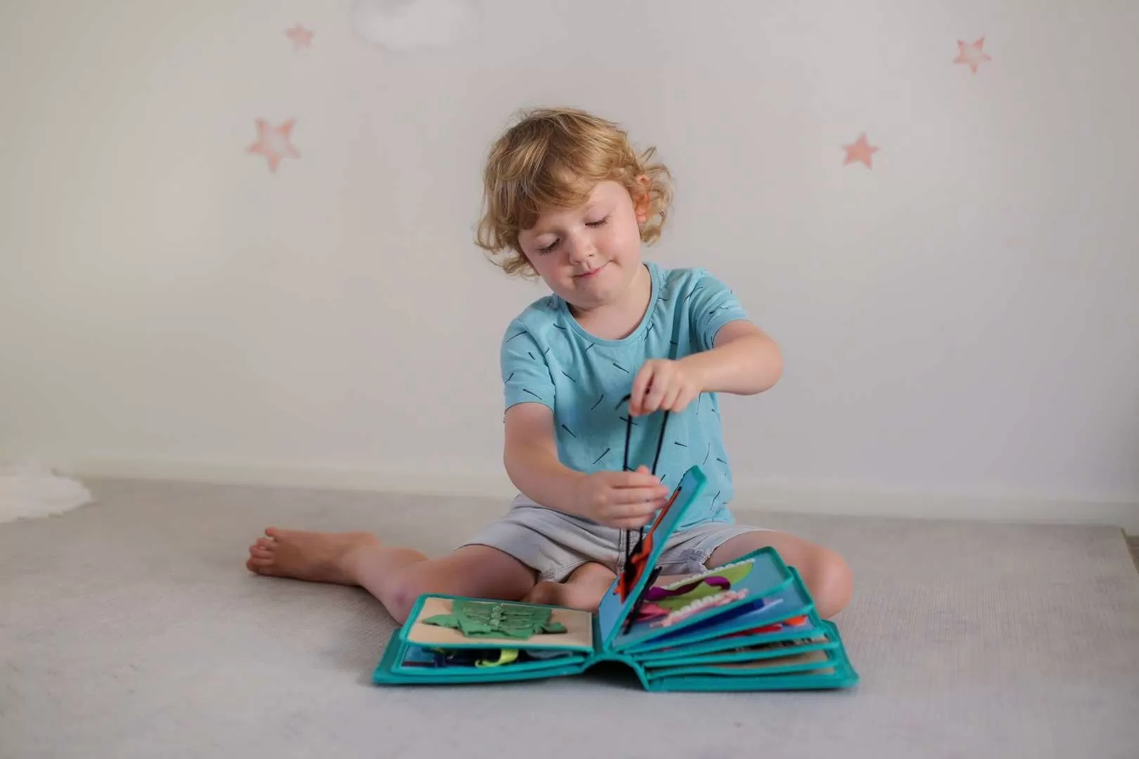 My First Book 2 - Dressing Frame (3Y )