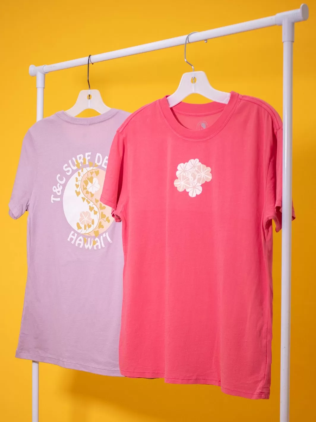 T&C Surf Moon Flower Relax Tee