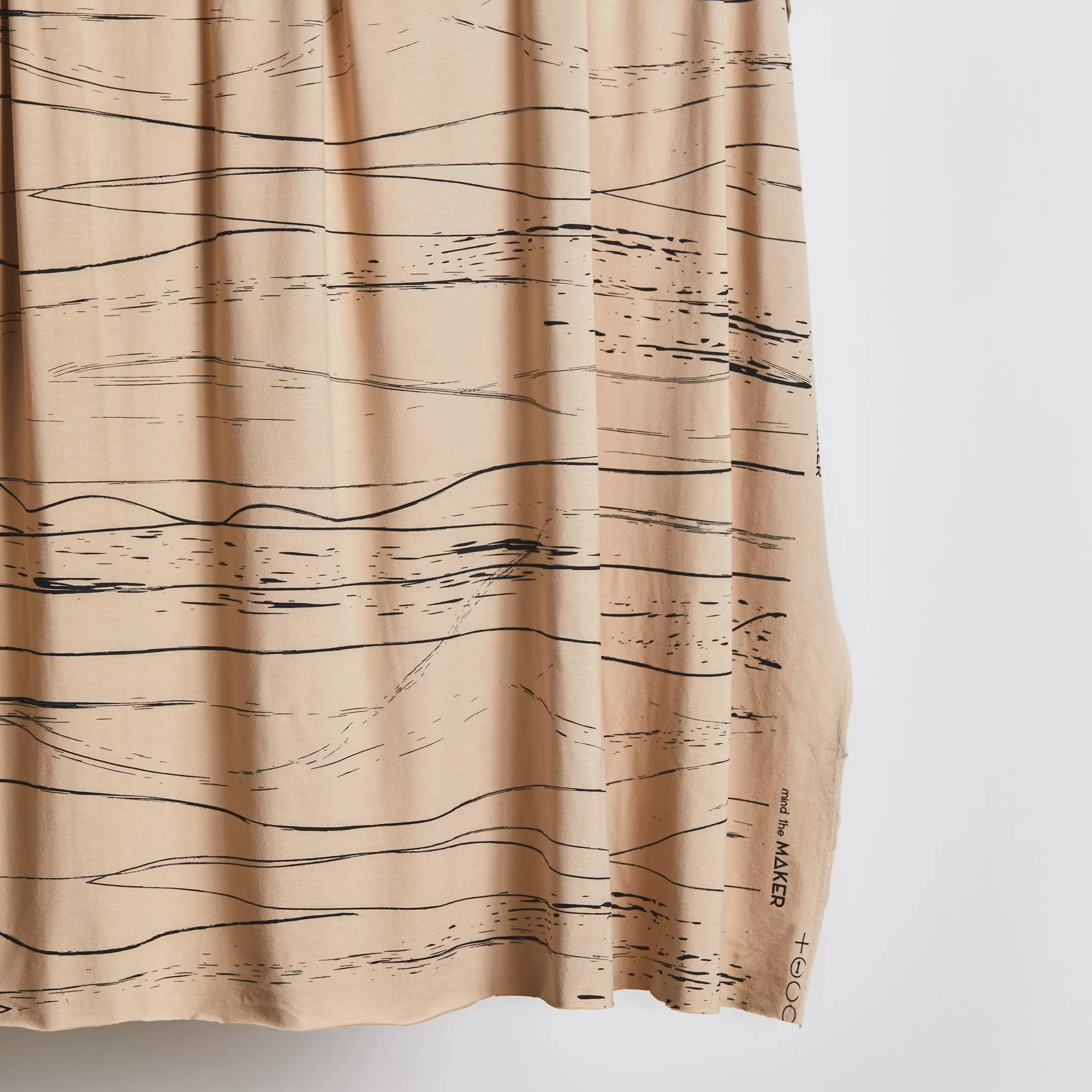 Viscose Stretch Jersey in Stray Lines in Dune